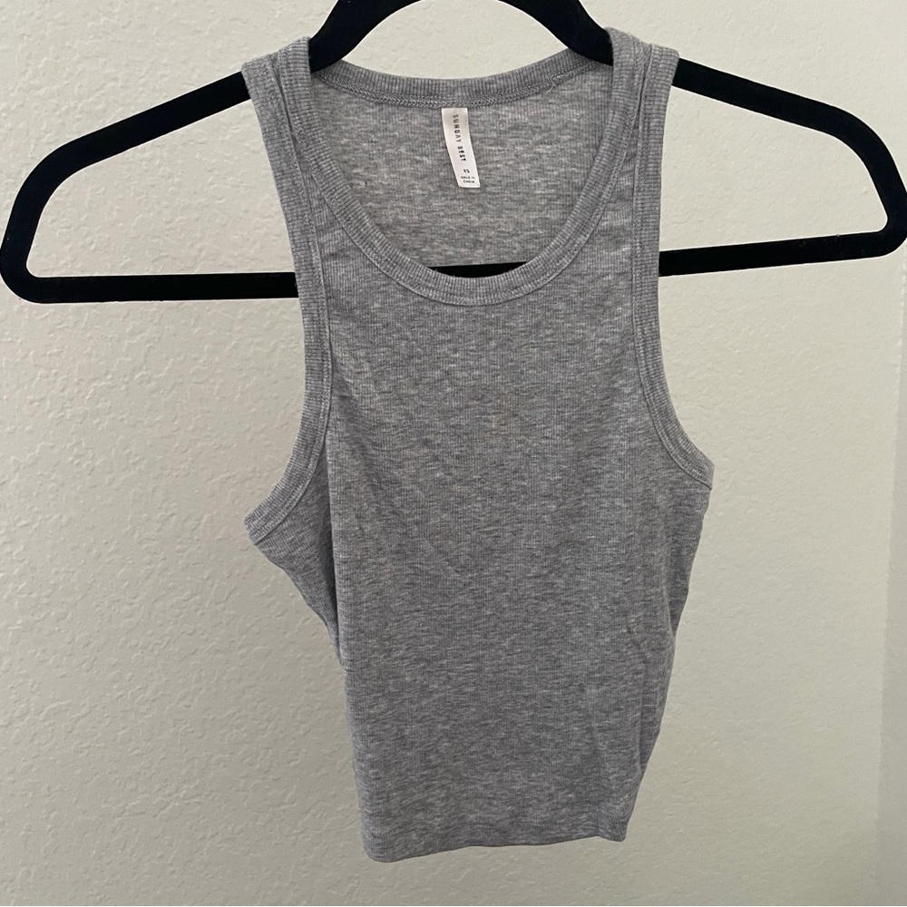 Women’s Aritzia Sunday Best Honor tank